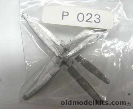 Aeroclub 1/72 Curtiss Electric 4 Blade Propellers (2) - 16' Diameter Left Hand, P023 plastic model kit